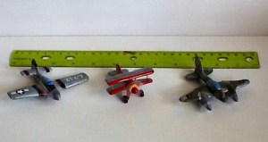 Cake topper airplanes